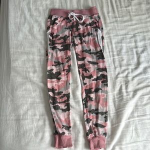 Justice pink camouflage, PJ bottoms